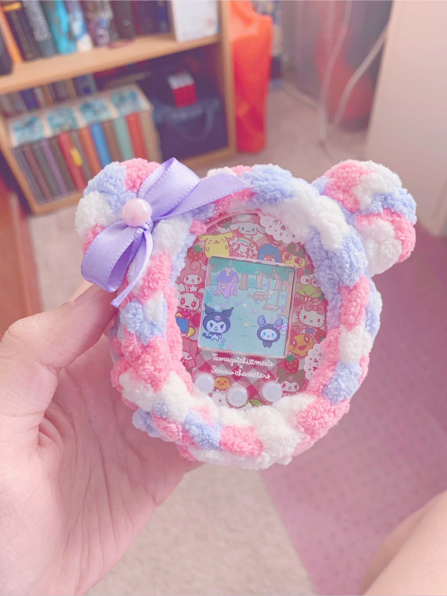 SunbaeSlut's tweet photo. I don’t have the Sanrio Amiibo coins but I have the Sanrio Tamagotchi to entertain me for now 😭 https://t.co/cOajIlkEyF
