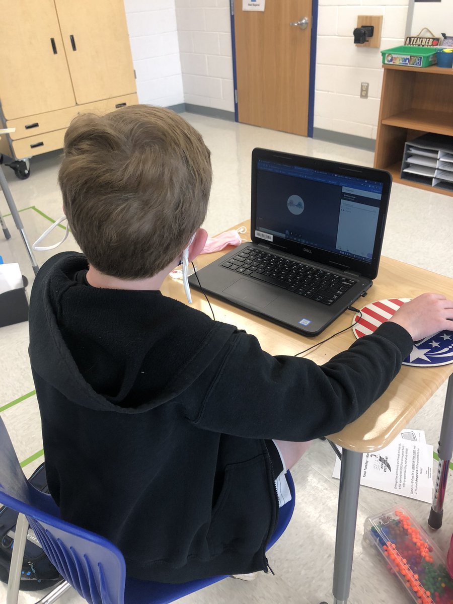 Peer feedback is 🔑 to help refine and revise our PBL products <a href="/JeffLonnett/">Jeff  Lonnett</a> #PBLinFCPS