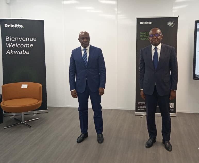 Ivoiren225's tweet photo. Abidjan, 22 mars 2021 a eu lieu la 9ème édition des TMT ( technologie, Médias et télécommunications) organisé par #DeloitteCI sur le thème <COVID-19, l'accélérateur de transformation> Le Ministre @AdomRogerFelix1 ayant pris part exhorte les acteurs à une transformation efficace. https://t.co/CINS44P4fb