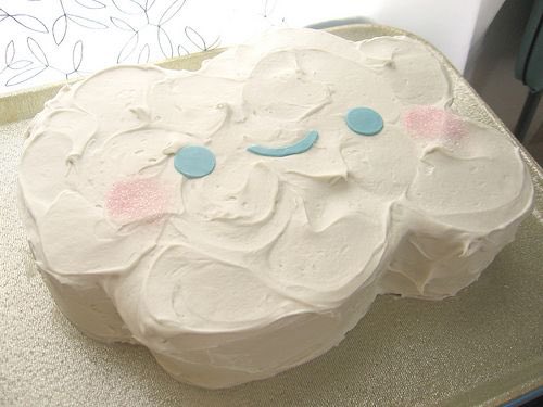 seokuva's tweet photo. kawaii cloud cake 🎂☁️ https://t.co/glVIJyVLHR