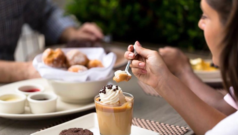 Mouthwatering deliciousness from #grandluxcafe tastes better with an amazing company from <a href="/Myseatcheck/">Seatcheckapp</a> 

Click 👇🏻to SEAT. EAT. MEET
iOS - goo.gl/i7mbvX
Google play - tinyurl.com/ya3zuvmy

#seat #eat #meet #nevereatalone #tuesdayvibe