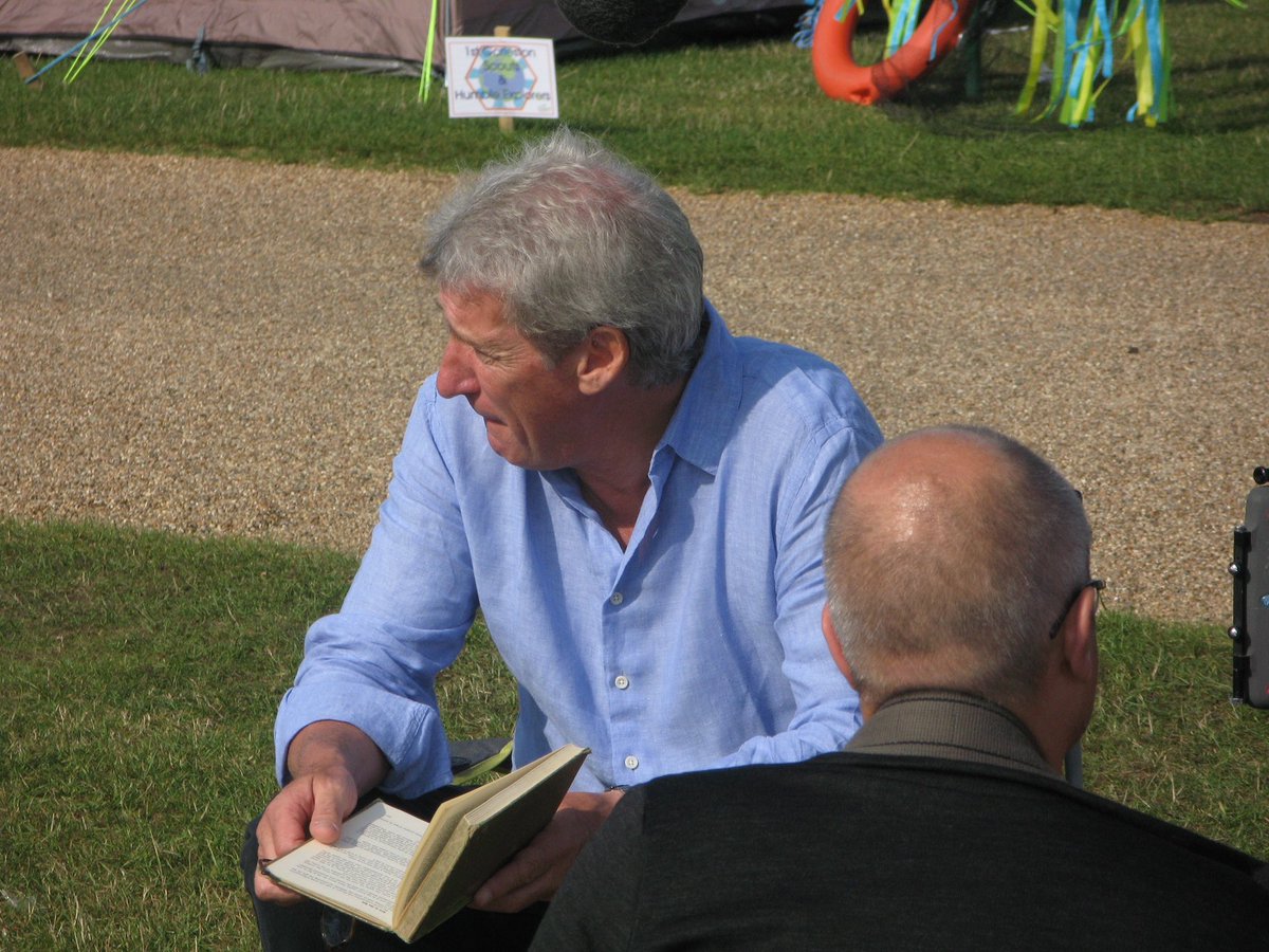 Scoutsscarter's tweet photo. Happy Scout Picture of the day #54 #JermeyPaxman visit @norfolkscouts at #Norjam while filming for a landmark historical series https://t.co/ZtVuMK1B7t