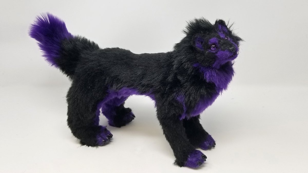 Wajas's tweet photo. Completed a new pupper!
#artdoll #doll #wolf #furry #fursona #posable #fauxfur #wajas https://t.co/P8WPBrdeVu