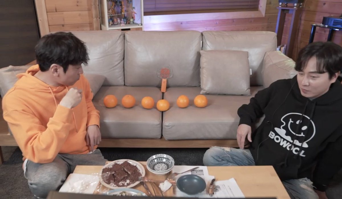 malpabo's tweet photo. Andy: Shinhwa has gathered together

🤣

#23년째_신화는_꺾이지_않아 https://t.co/yRmjqJz5R6