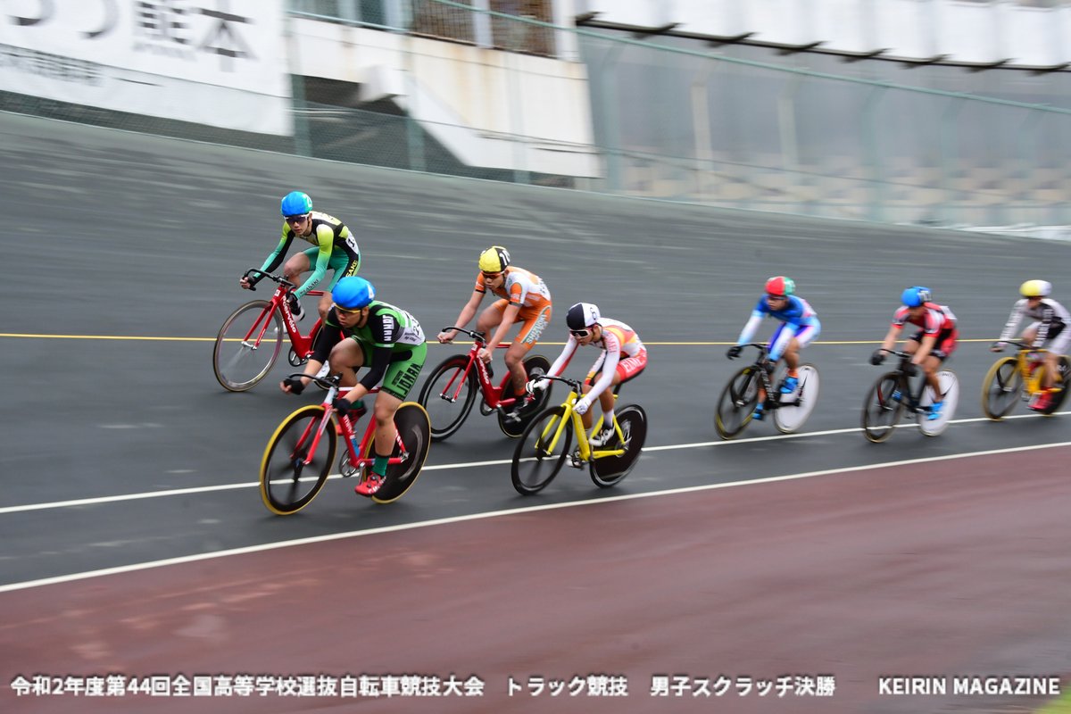KEIRINmagazine's tweet photo. 令和2年度第44回全国高等学校選抜自転車競技大会 トラック競技 5
3日目 男子スクラッチレース決勝
#高校選抜 #自転車競技 #TrackCycling
#Scratchrace https://t.co/xio2q9f5zw