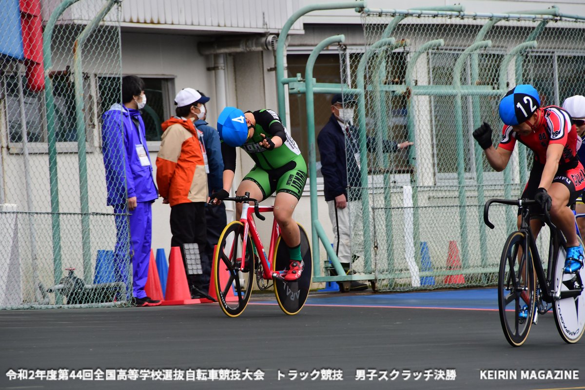 KEIRINmagazine's tweet photo. 令和2年度第44回全国高等学校選抜自転車競技大会 トラック競技
3日目 男子スクラッチレース決勝 14
#高校選抜 #自転車競技 #TrackCycling
#Scratchrace https://t.co/4fYTStfJqS