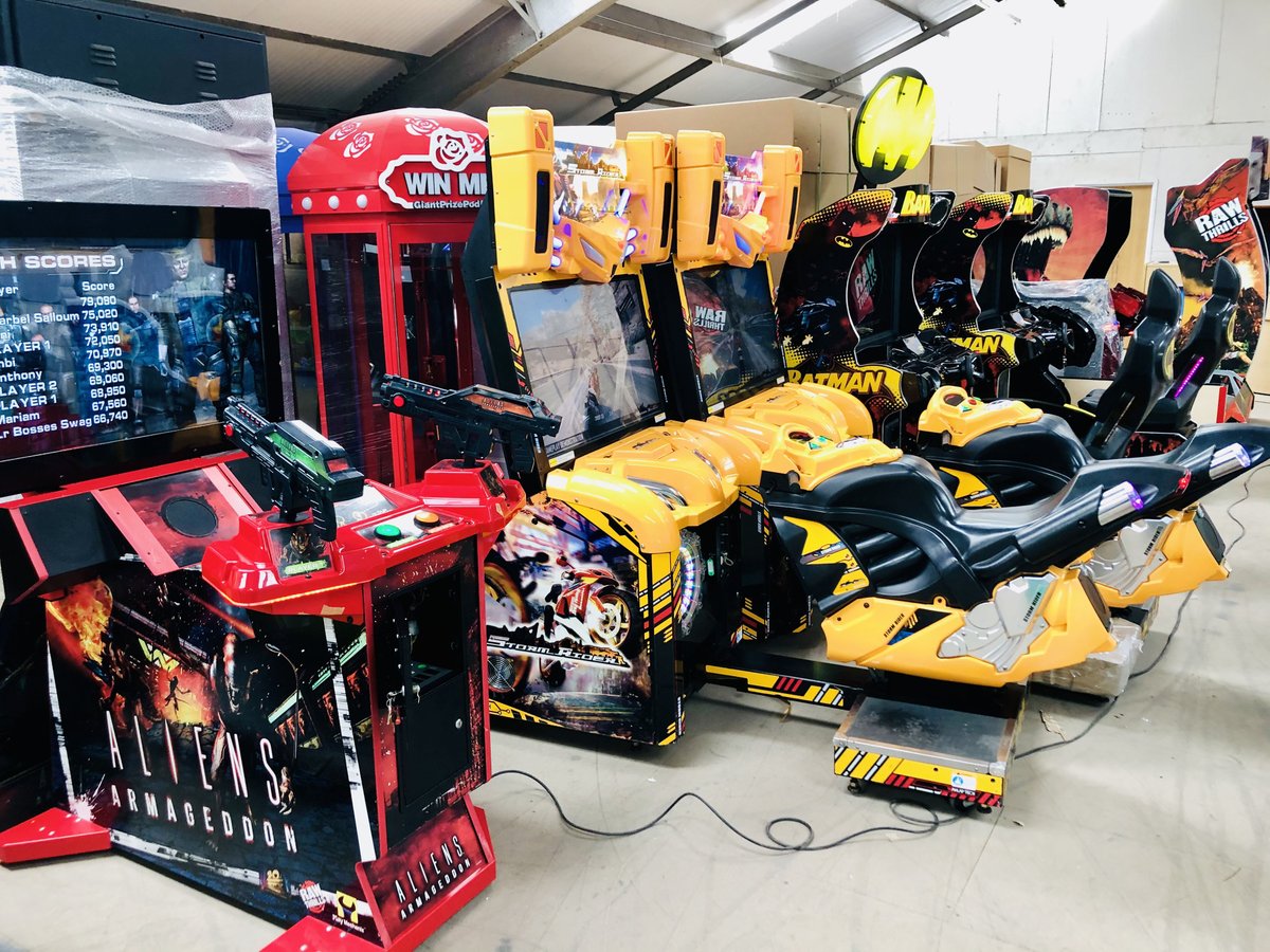 Today’s arrivals at the JNC warehouse: Aliens Armageddon, Storm Rider, Batman and Jurassic Park DX - available and ready to be workshopped 💪#videos #beattherush #jncsales