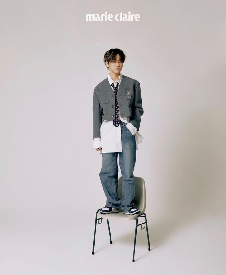 abwfeed's tweet photo. for marie claire 
#안병웅 #wavyseoul https://t.co/pDTLYZJRUv