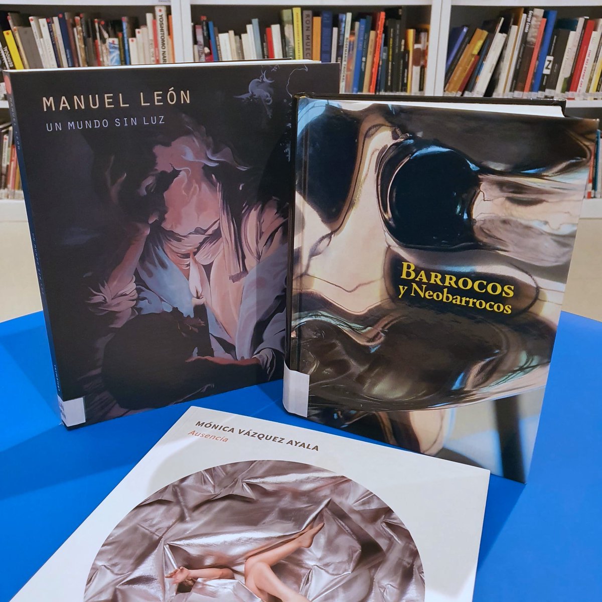GCYComunicacion's tweet photo. #LeerConCAC
📚En ocasiones, el pasado y el presente de la Historia del Arte se unen para dar vida a obras nuevas. Estas pueden estar influenciadas por artistas, temas, estilos o incluso otras obras, sin importar el periodo.
Recomendaciones:
https://t.co/MjN9mKNkGv https://t.co/2UuScdDkdw