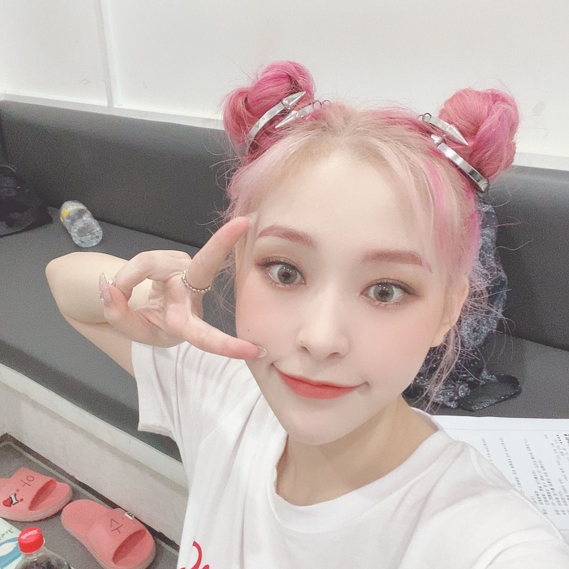 thinkchuuhyeon's tweet photo. PUCCA GAHYEON !! https://t.co/ziTmOd455J