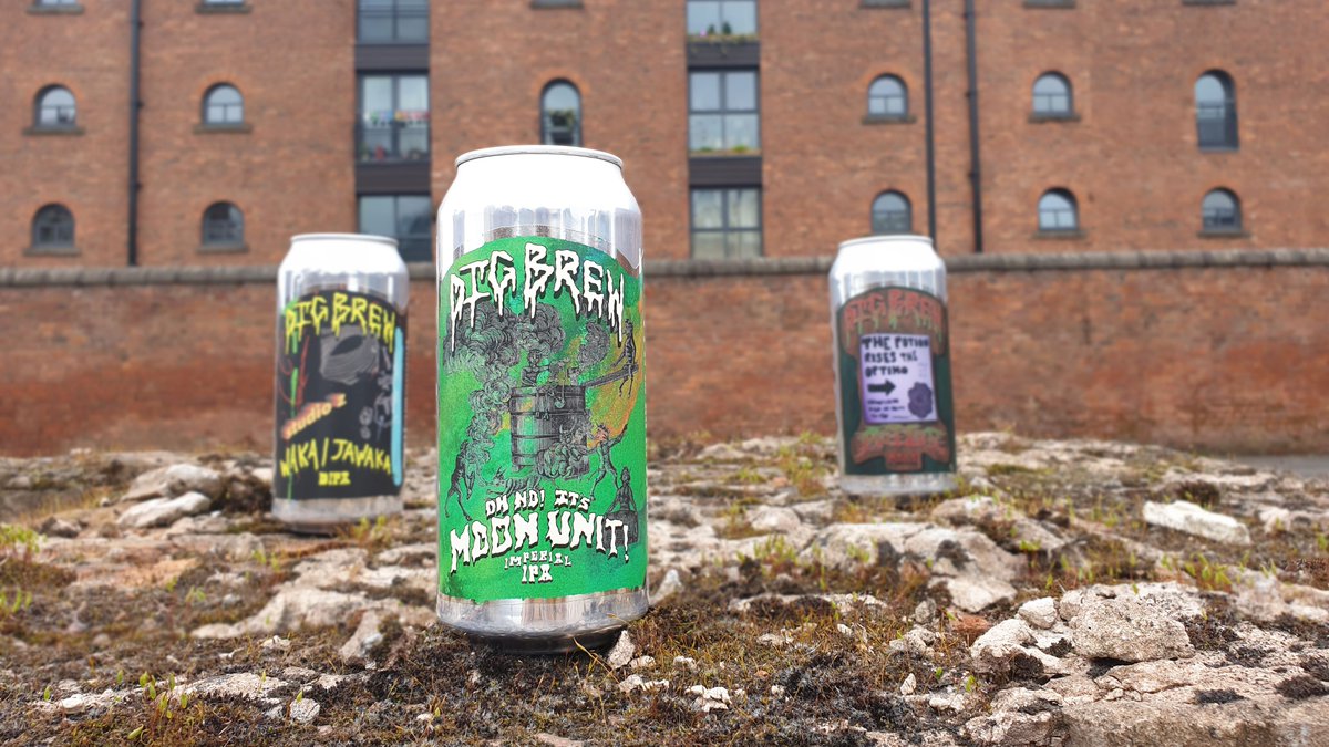 thebeermoth's tweet photo. No Stanley Kubrick lunar fakery here*, @DigBrewCo Moon Unit! has landed, and it's a Citra and Simco 9.6% delight. 🌑🎥🤳

✔️Waka/Jawaka NE DIPA with exclusively British hops!
✔️Potion Pale Ale

*We don't actually believe the moon landings were faked.

👉https://t.co/yLVQkW0URu https://t.co/a8mJ7MbAP3