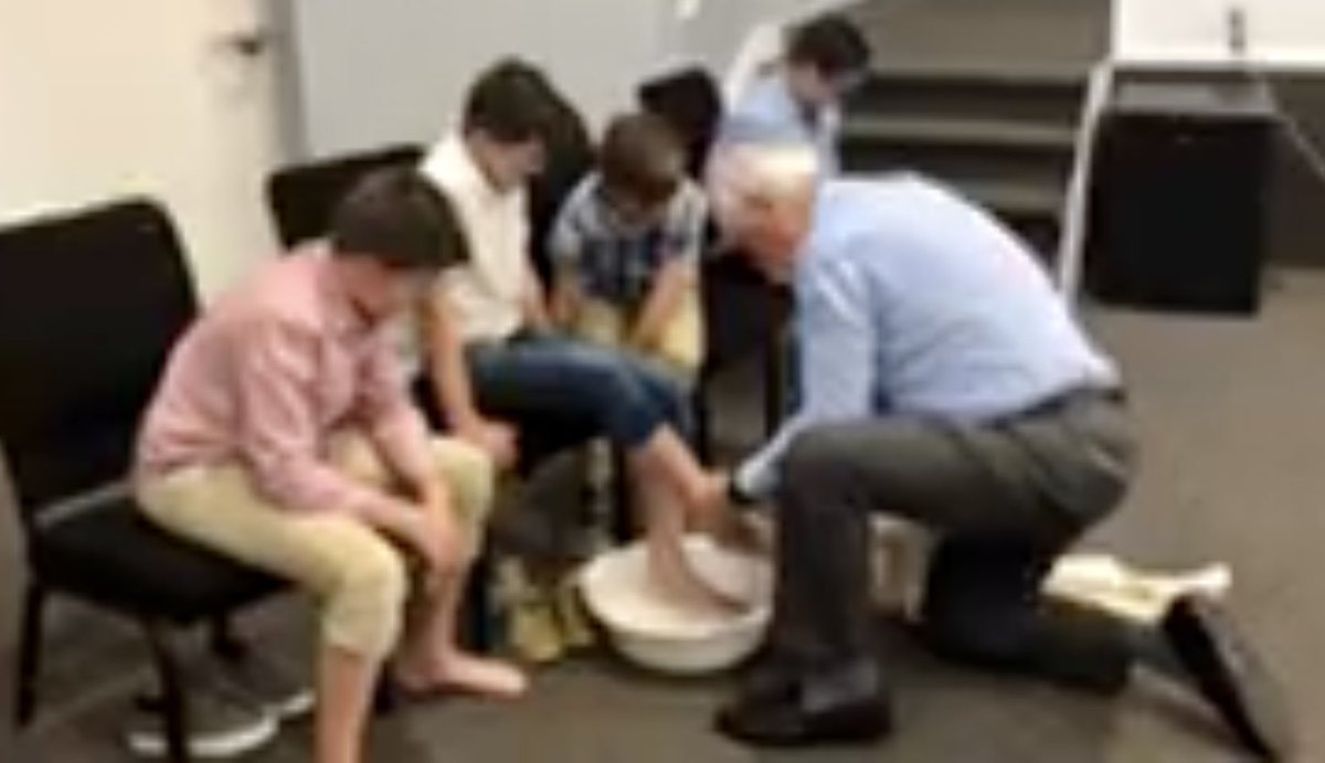 brettangief's tweet photo. I am so, so thankful for Bro. Charlie Elliott. Sunday morning he taught about feetwashing and humility. This is an ordinance of Jesus. What a blessing for my boys to experience. 🙌🏼 #frazier6 #lukebenjamindrewisaac #makepaproud https://t.co/KNxC9v0z9c