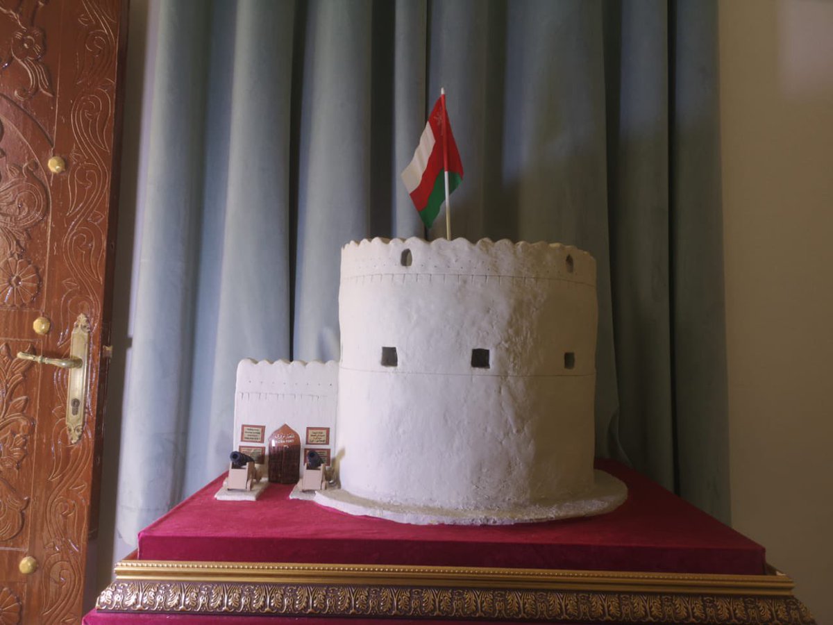 alisalim9529's tweet photo. اعمل مجسمات تراثيه وينقصني الدعم 🥲 
 نسأل الله التوفيق 
#خيرها_بناسها https://t.co/9m6nVaexTj