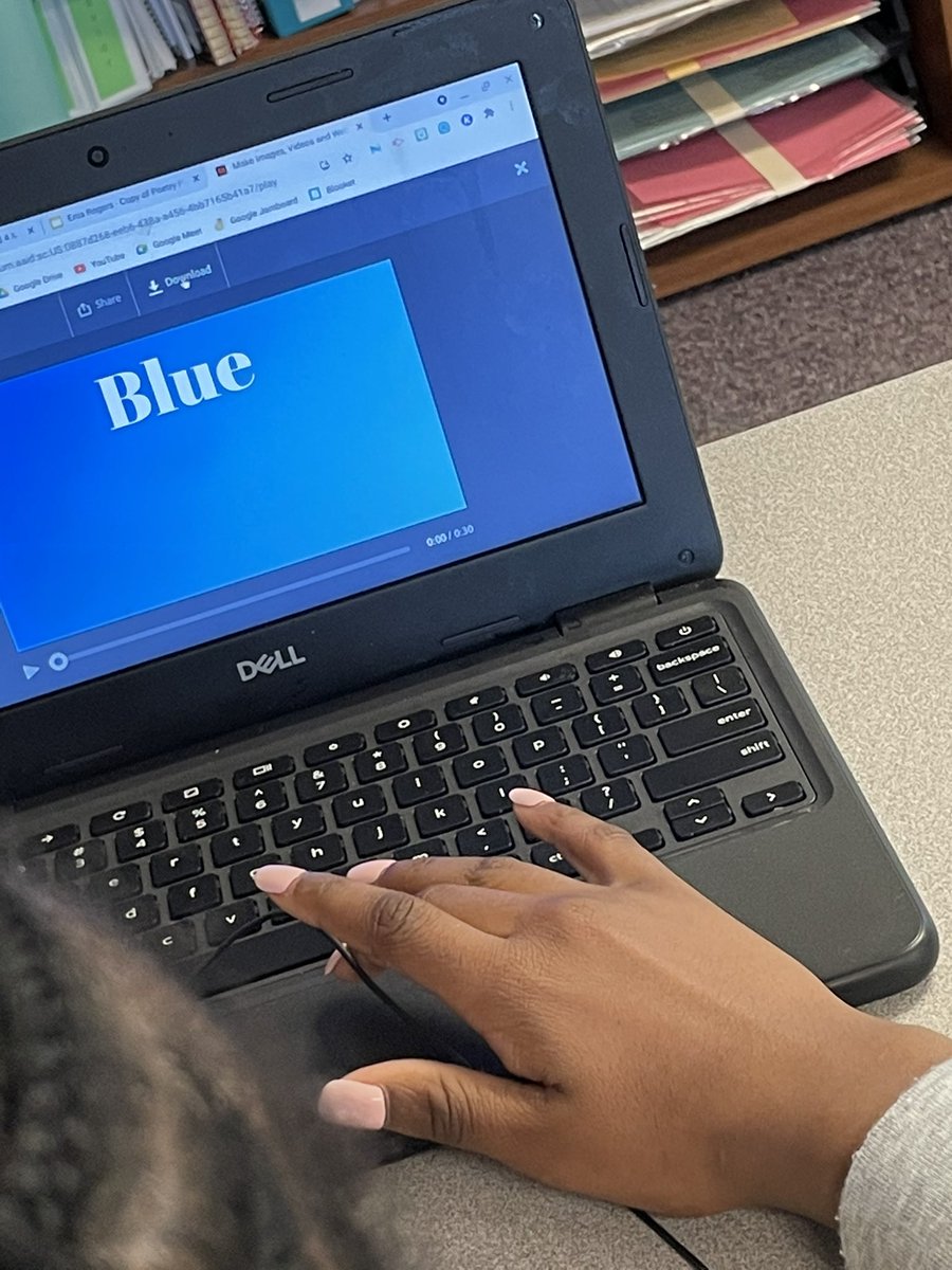 MrsErickson5's tweet photo. Color Poems with @AdobeSpark and @Animoto - student creativity is amazing! @SouthMrsG @GFSchools https://t.co/yulhKsKoc2