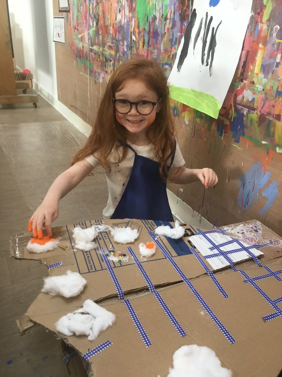 MenstrieELC's tweet photo. M wanted to construct a rocket with junk modelling. She drew a design of what she wanted her rocket ship to look like then selected the materials she needed to create her design and bring it to life! Wonder where M's rocket ship will travel to first? https://t.co/zCSHwwyz7W