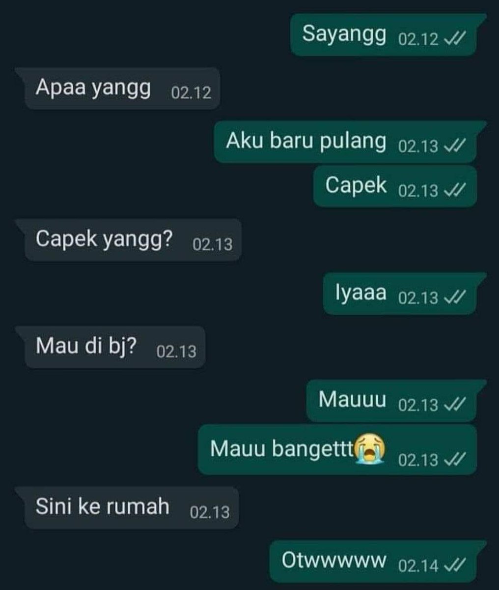 sosmedkeras's tweet photo. seneng banget klo di beliin jajan , aku paling suka sih jajan panser https://t.co/4RLmUPdpTz