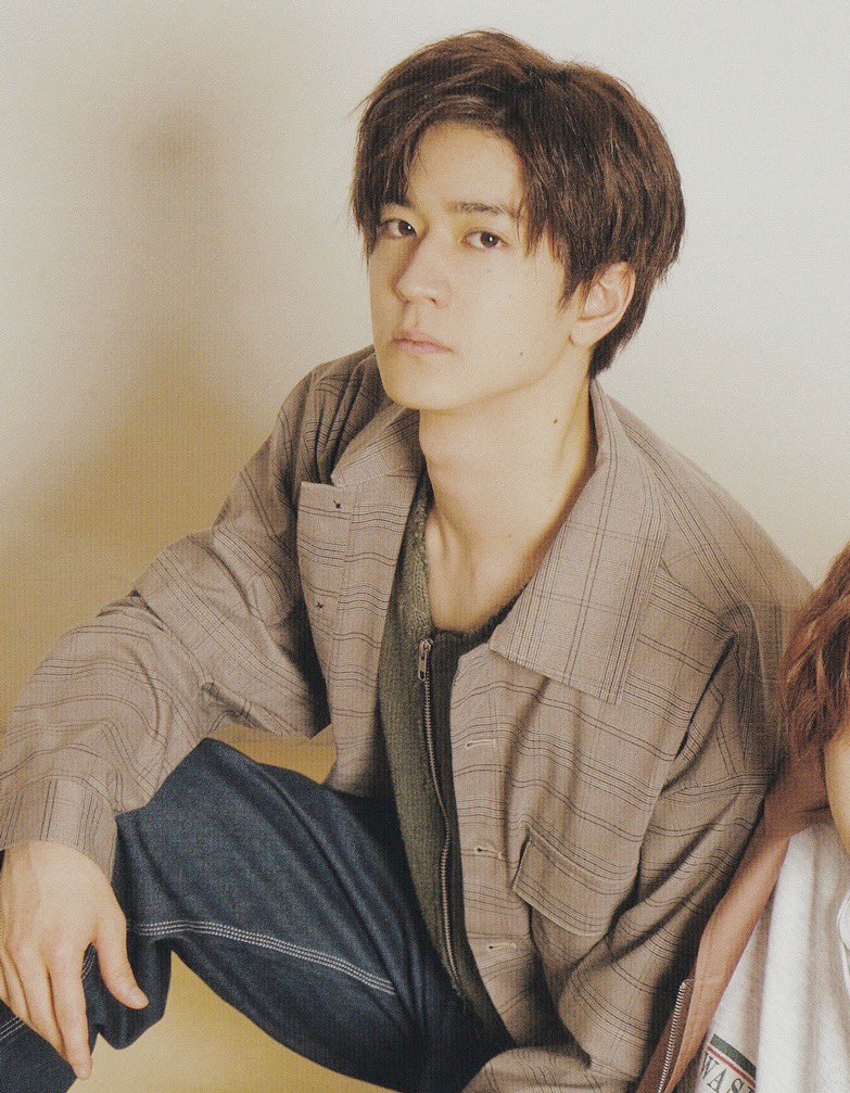 BewithYuto's tweet photo. นากาจิม่า ยูโตะ วง Hey! Say! JUMP สูง หล่อ ดีกรีนายเเบบ ร้องดี เต้นได้ ยูโตะในสายตาทุกคน ยูตรี้ในสายตาเเฟนๆ🤣 ช่างกล้องประจำวง ตีกลองเป็น ขี่ม้าได้ ภาษาอังกฤษก็เก่ง เลิศ!🤣🤣✨💓💓
#มีอะไรซ่อนไว้หลังภูเขาไฟฟูจิ https://t.co/xmdAlYjqYr