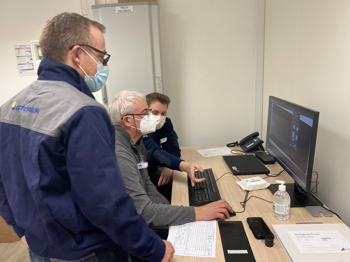 StephSavean's tweet photo. Déploiement de l’activité contrôle radio dans les Hauts de France✅Aujourd’hui à Raismes, installation du scanner CR35 et formation au logiciel permettant l’acquisition des images!💻🤯😅👏🏻@alexhainneville @BoivinIsa https://t.co/sEJ9tjBNqS
