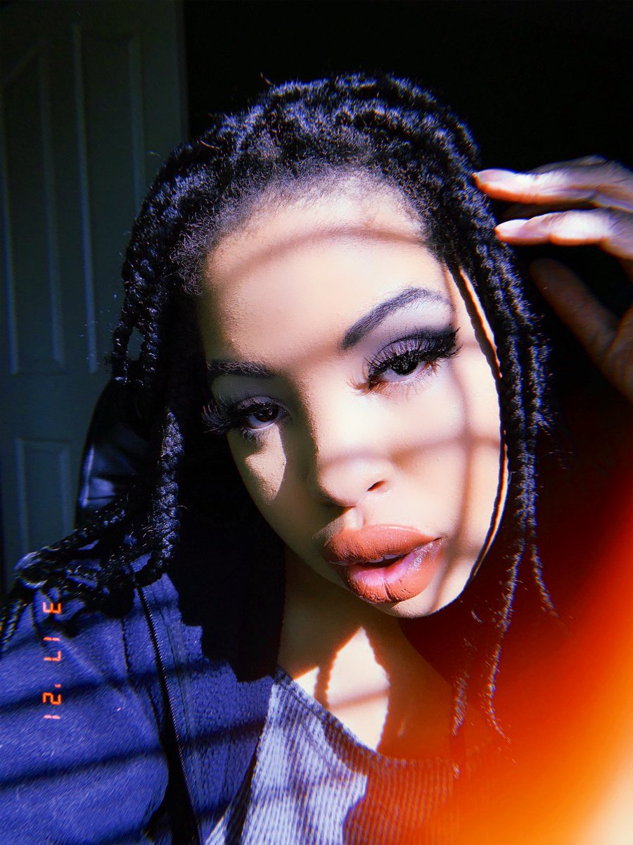 Nicoleolly_'s tweet photo. Yes I was feelin my self that day☄️💥🔥☀️🍊 https://t.co/4fKuKlWIgQ
