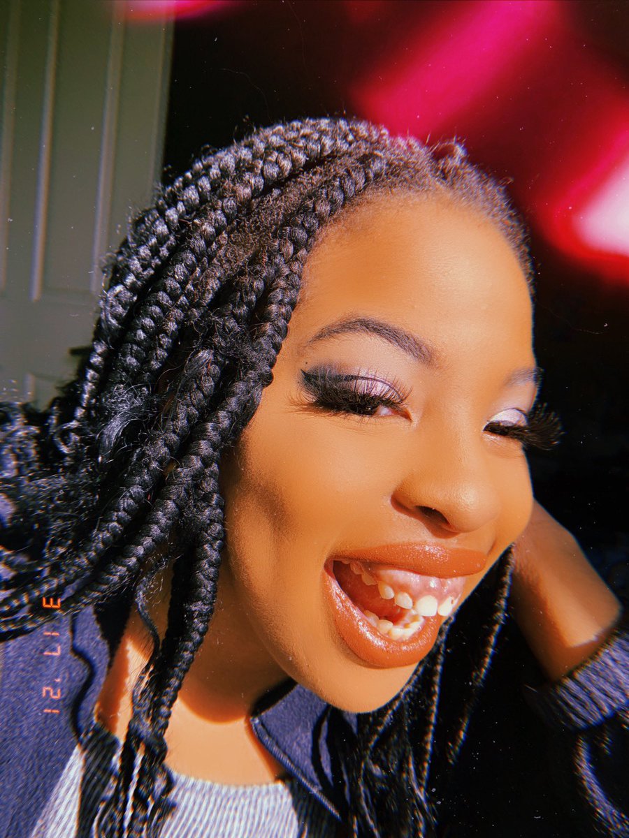Nicoleolly_'s tweet photo. Yes I was feelin my self that day☄️💥🔥☀️🍊 https://t.co/4fKuKlWIgQ