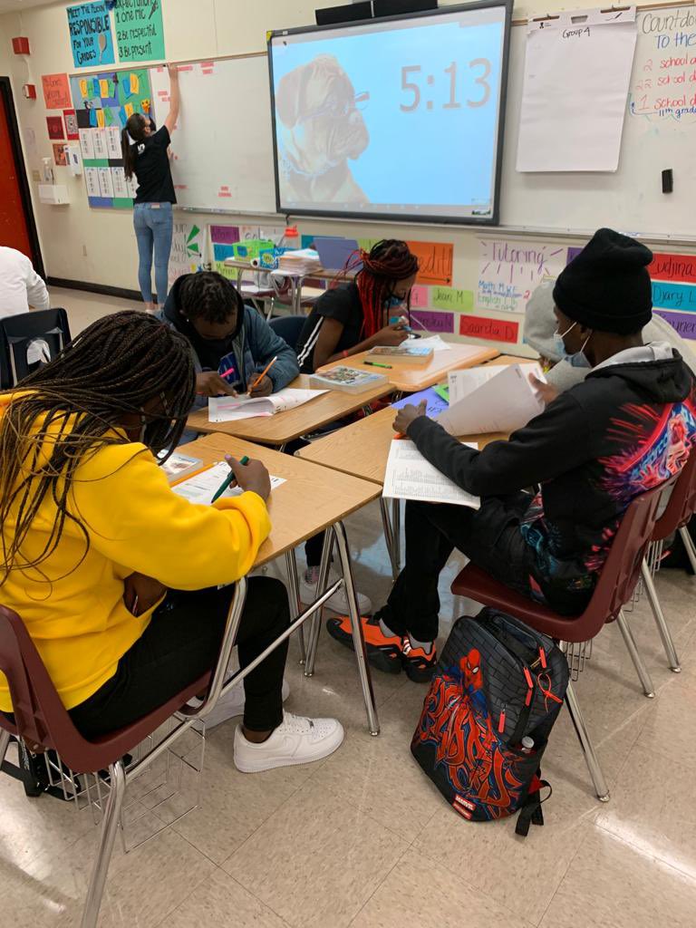 KerniqueMoore's tweet photo. Today the @miamiedisonsr ELL juniors were highly focused as they prepared for the SAT ππ«π€#preparationisthekeytosuccess
@lisagarcia_lisa @trydiggs @MDCPSDAS @LeonMaycock @yvonnettecmdcps https://t.co/qSMuRsnQ4C