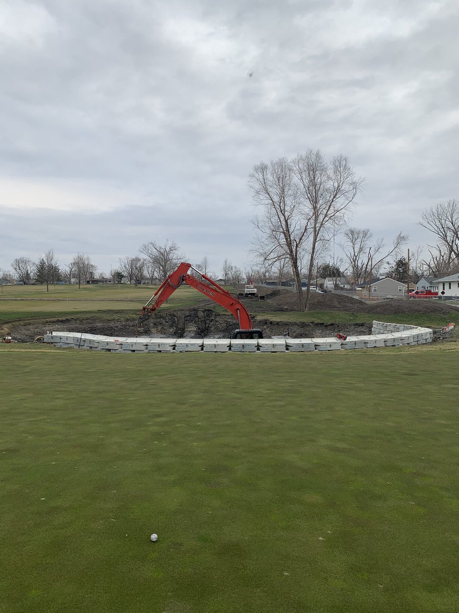 mathiskane's tweet image. Excited is an understatement! Pond wall on #6 😁