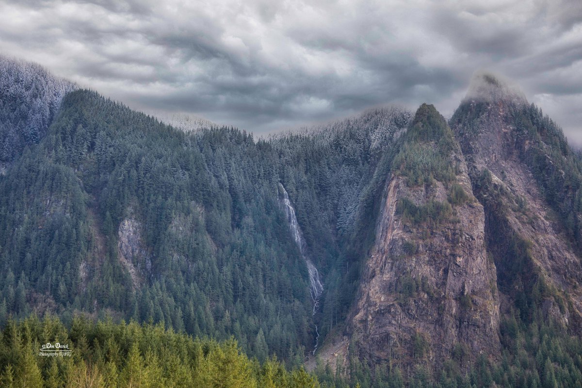 dondetrick's tweet photo. Crater Creek Falls NW side #MtSi #NorthForkRd #NorthBendWA https://t.co/Qe9QRdmOn9 @CityofNorthBend @northbendwx @SnoqualmieGov @KIRO7Seattle @komonews @KING5Seattle @Q13FOX #waterfalls https://t.co/fX6D7tgUHb