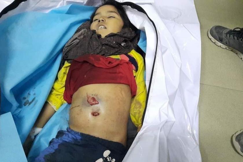 Myanmar_Now_Eng's tweet photo. The junta’s troops shot and killed a seven-year-old girl and two men today in Chan Mya Thazi township in Mandalay. Soldiers shot at her father but hit the girl who was sitting on his lap instead, the girl’s sister told Myanmar Now. 
Story coming soon. #WhatsHappeningInMyanmar https://t.co/KyQHvViImo