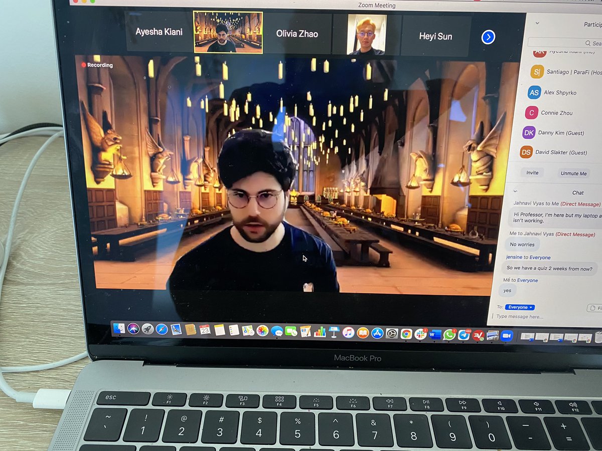 AyeshKiani's tweet photo. In our guest lecture series today @nyutandon we have the master of defi @santiagoroel talking about Future of Finance! #blockchaincourse #transferringknowledge https://t.co/vUp2riN3eE
