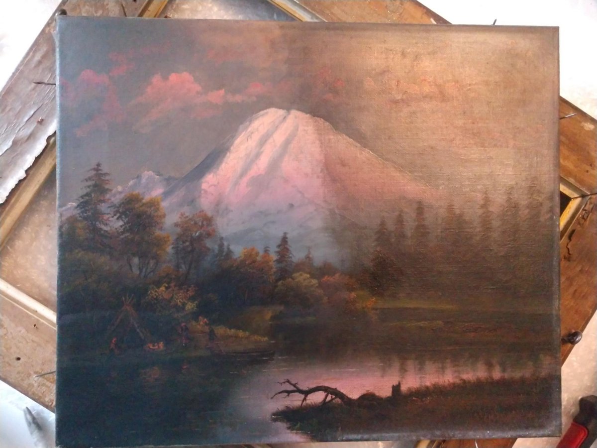 dvrestoration's tweet photo. Cleaning and revarnishing progress shot https://t.co/G1jD7AWrYA