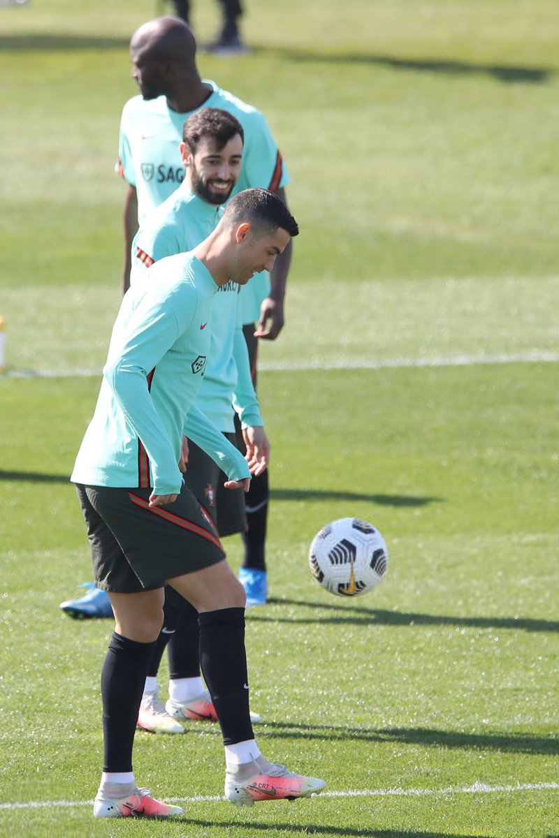 (fan) Trey tweet media