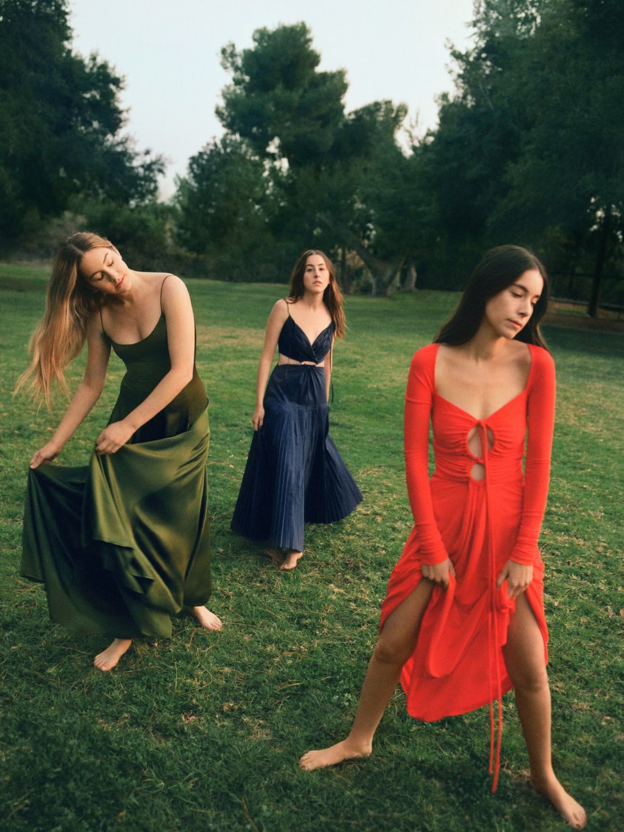 CoutureIsBeyond's tweet photo. Haim by Olivia Malone, The Porter Edit, March 2021. https://t.co/PyqSo2Ds21