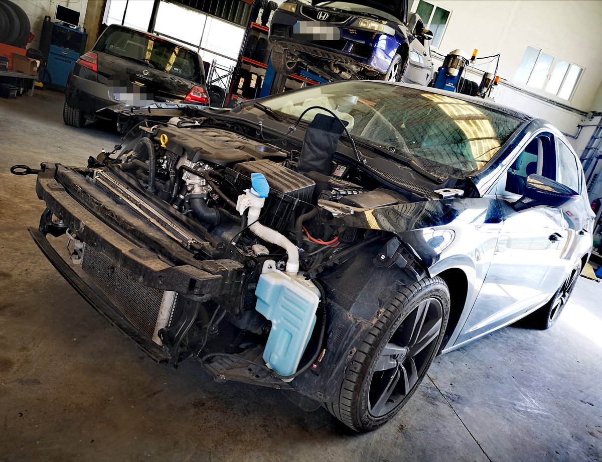 talleresMB's tweet photo. Vamos a poner guapo 👨‍🔧 a este chiquitín #LeonFR 🚗 😍

--
📍 #Polop Polígono Industrial Pla de Terol, C/ Apolo 5A (junto a Cocinas Terol).

¿Nos necesitas? 🙂
📞 Citas 96 587 05 50
📲 WHATSAPP 602 510 325

https://t.co/haJbb9OUiq https://t.co/tZ6TuFuhk1