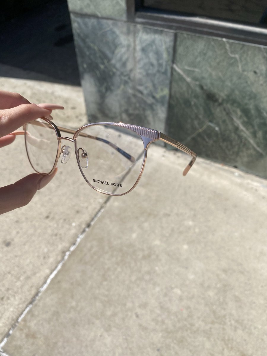 Happy Spring 🌸 ✨ 

.

.

.
#michaelkors #buffalo #shoplocal #wny #optometry #eyedoctor #drbeyeroptical
#covid_19 #springiscoming