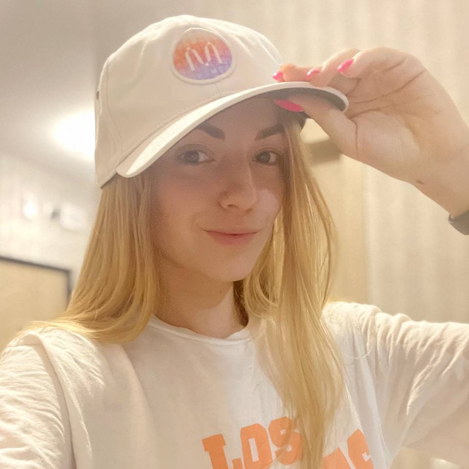 savelev21's tweet photo. Mina's Mainnet is LIVE!
I'm excited about this event and that I participated in the test network. 
Thanks for the gift!

@minaprotocol
#MinaMainnet #poweredbyparticipants 
@Alexand44375633 @DaanyalHorne @ZevEvans @DonaldC57321897 @ChrisPa06274804 https://t.co/duZeoFEAQc
