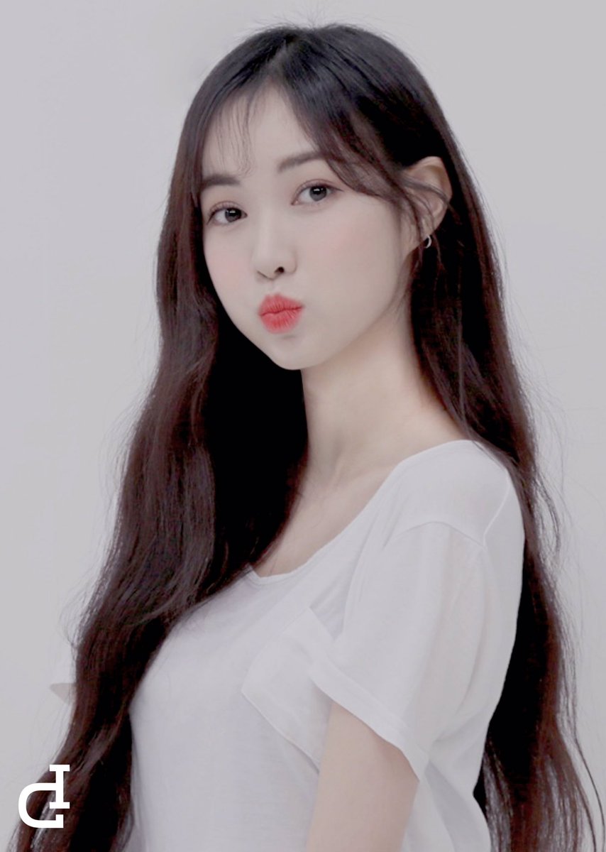 gg_archived's tweet photo. .*โขใปโ โโโ
Yesol, Yusom and Seraโs profile images have also been released!
#IG #YESOL #YUSOM #SERA @IG__official https://t.co/fYDvzaANcn