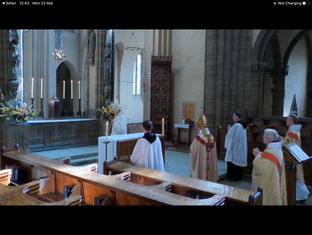 ampleforthmonks's tweet photo. Some screenshots from yesterday's Abbatial Blessing. Thank you to those who could join us, albeit virtually, and thank you for your continued prayers for Abbot Robert and the community #TogetherInPrayer https://t.co/jqJfVnxLUP