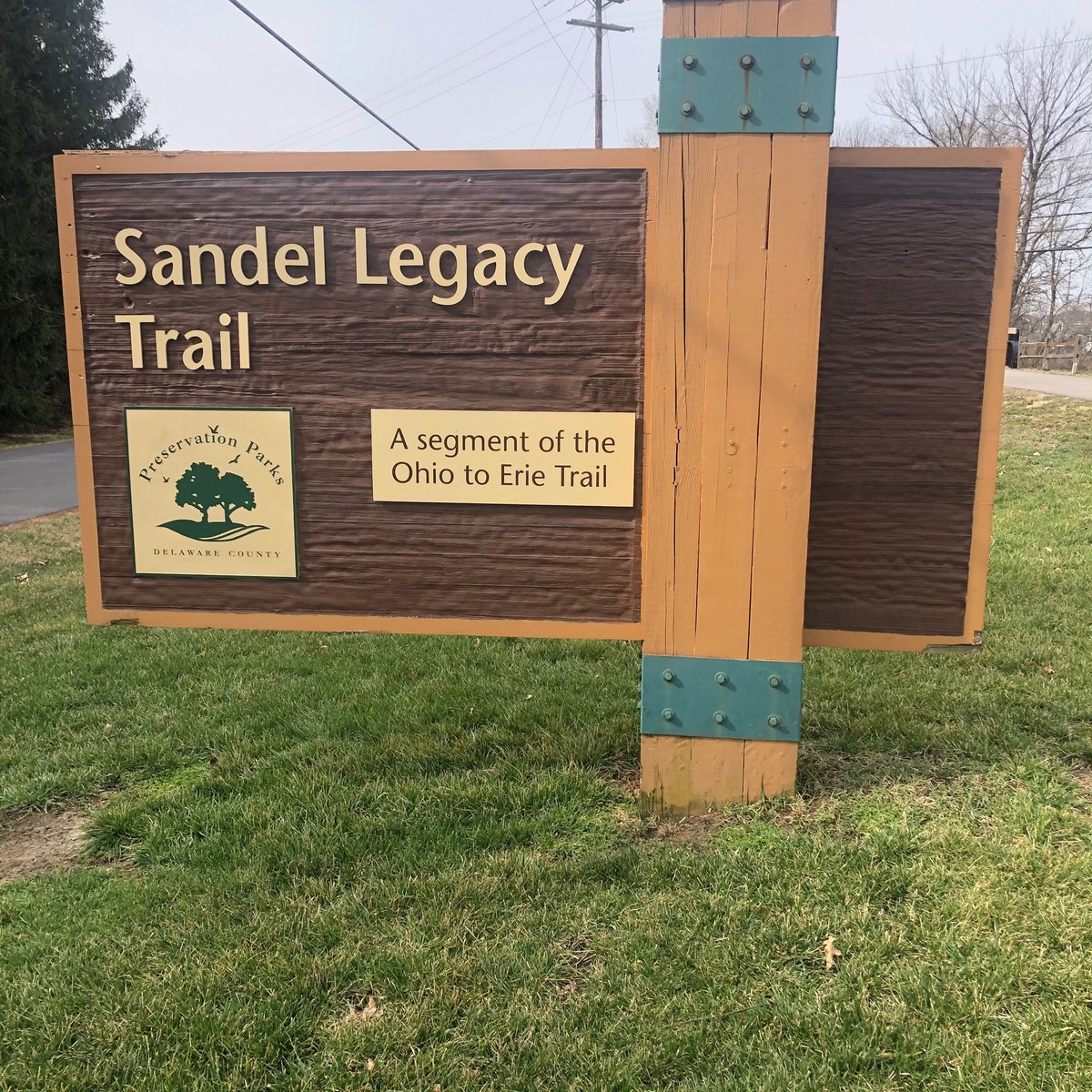 Riles2011's tweet photo. Great day for a run! This trail I ran today is in Sunbury - part of Preservation Parks of Delaware County. #exercise. https://t.co/Zip0CtsYBo