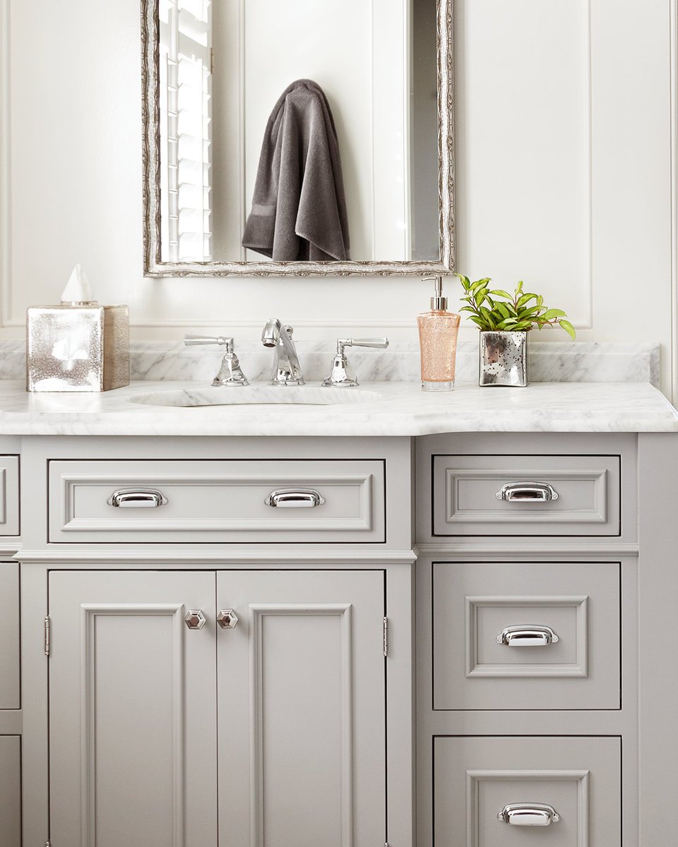 HOAH1's tweet photo. Spring is here, and the outlook is bright! For an easy spring bathroom update, replace your cabinet knobs and pulls.

Save 15% on your order through March 29th by signing up for our email newsletter — https://t.co/Hx3zhKTLsc 

*Exclusions apply. See website for details. https://t.co/pRR0sZBpP9
