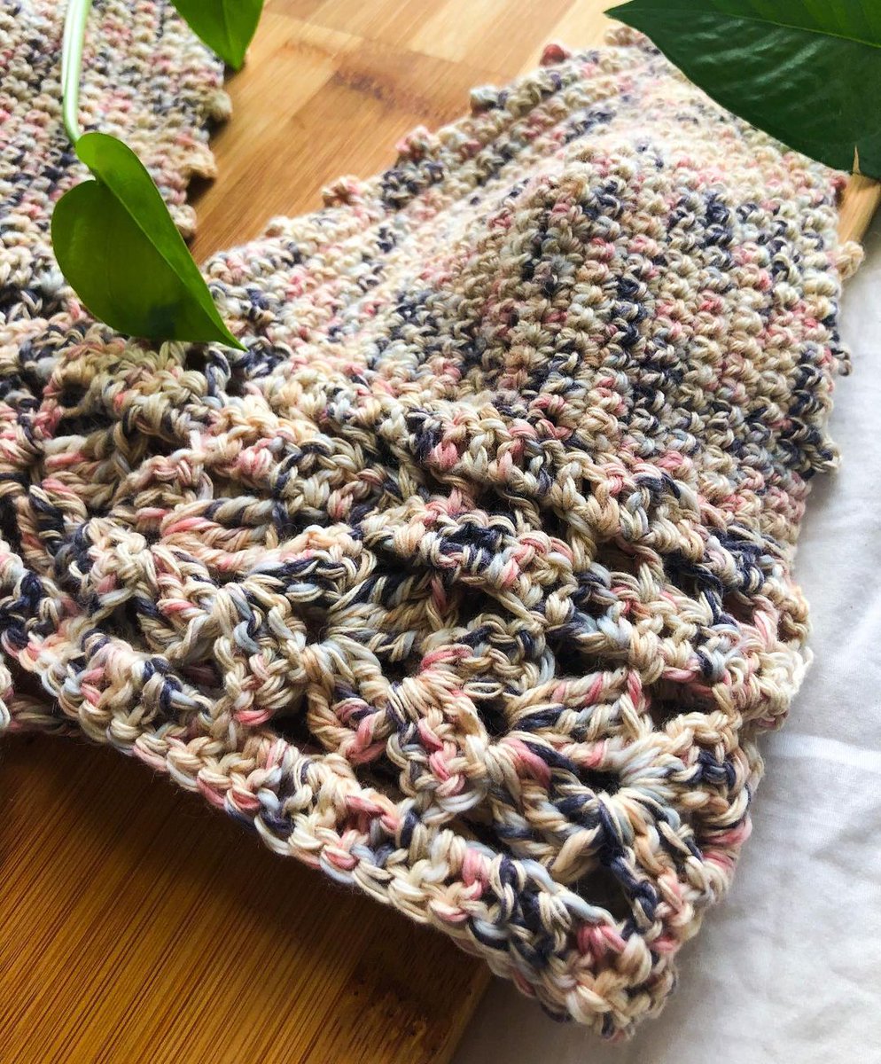 BeCraftee's tweet photo. What a beautiful bralette we have found!👏

It was made by @crochetbycaleigh and you can check its pattern on her Etsy right now✨😍

https://t.co/uzu5Bs1wHi

#BeCraftee #Crochet #CrochetersOfInstagram #CrochetCreation #Crocheter https://t.co/r5WRqUw1JG