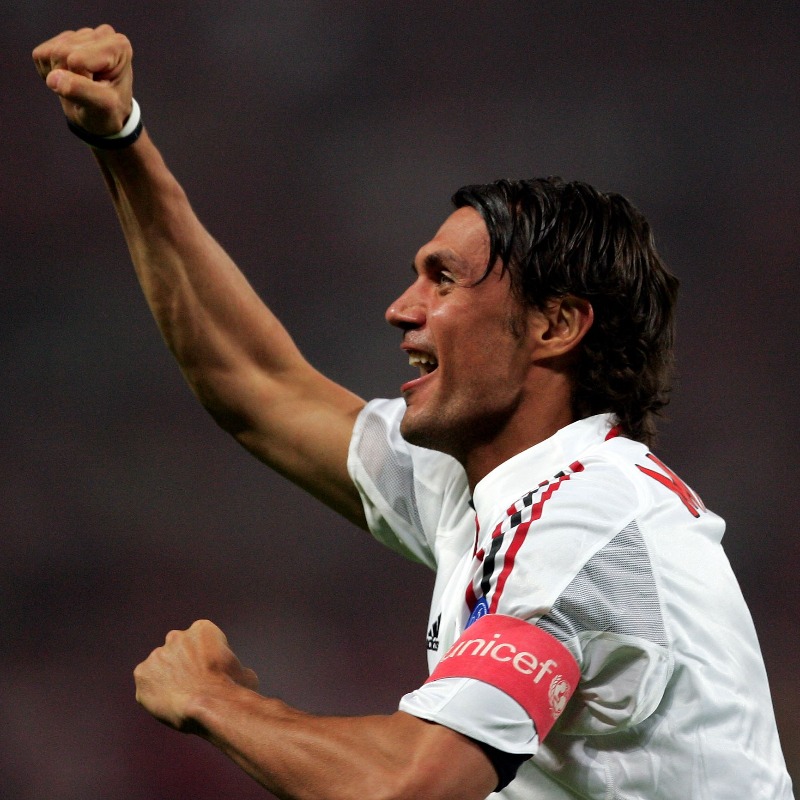 ChampionsLeague's tweet photo. 🔝 Club records: Most appearances in history...
👕9⃣0⃣2⃣ AC Milan: Paolo Maldini
👕8⃣5⃣8⃣ Inter: Javier Zanetti
👕7⃣8⃣6⃣ Roma: Francesco Totti
👕7⃣6⃣8⃣ Barcelona: Leo Messi
👕7⃣4⃣1⃣ Real Madrid: Raúl González
👕7⃣0⃣5⃣ Juventus: Alessandro Del Piero
😎 Pick one legend!
#UCL