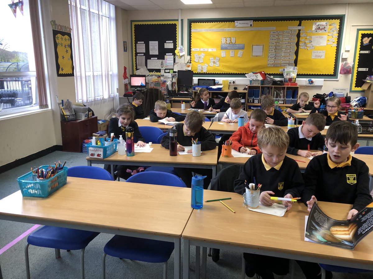 MissShortall's tweet photo. We worked really hard this morning on our spelling and writing assessment, so after break we had some free time to read/draw/colour whilst listening to calm piano music 🧡 https://t.co/EdtuZFqAIE