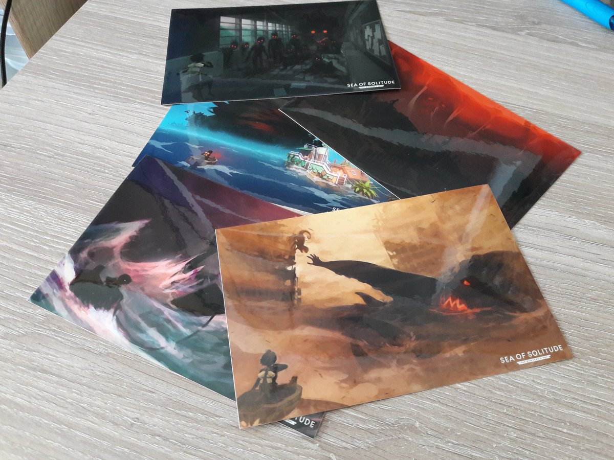 xMugiBlue's tweet photo. Aujourd'hui, je viens de recevoir les stickers de @Quantic_Dream ! J'en prendrais soin. Je suis ravie de les partagés ! https://t.co/ajhBXXSQjT