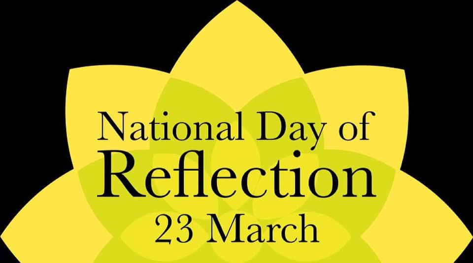 LeadersSeven's tweet photo. 💛At 8pm tonight we are encouraged to stand on our door steps with torches, candles and lights to signify a beacon of remembrance. This is to celebrate those who lost their lives during the past year💛 #lockdown#nationaldayofreflection https://t.co/rXKXhgKvFX