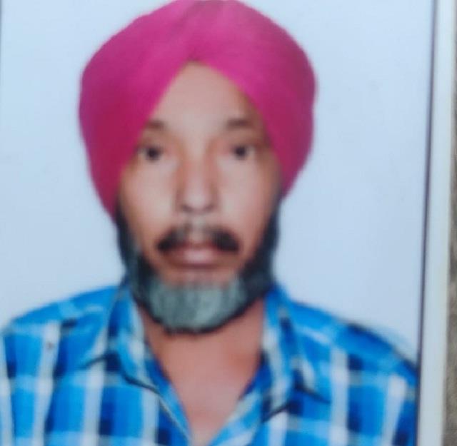 punjabkesari's tweet photo. ट्रैक्टर ट्राली ने सब्जी वाले को कुचला, चालक खिलाफ मामला दर्ज
https://t.co/ysIurQdzZE
#Tractortrolley #vegetableman #HindiNews #HindiNews #PunjabHindiNews https://t.co/tGB7DcRbEO