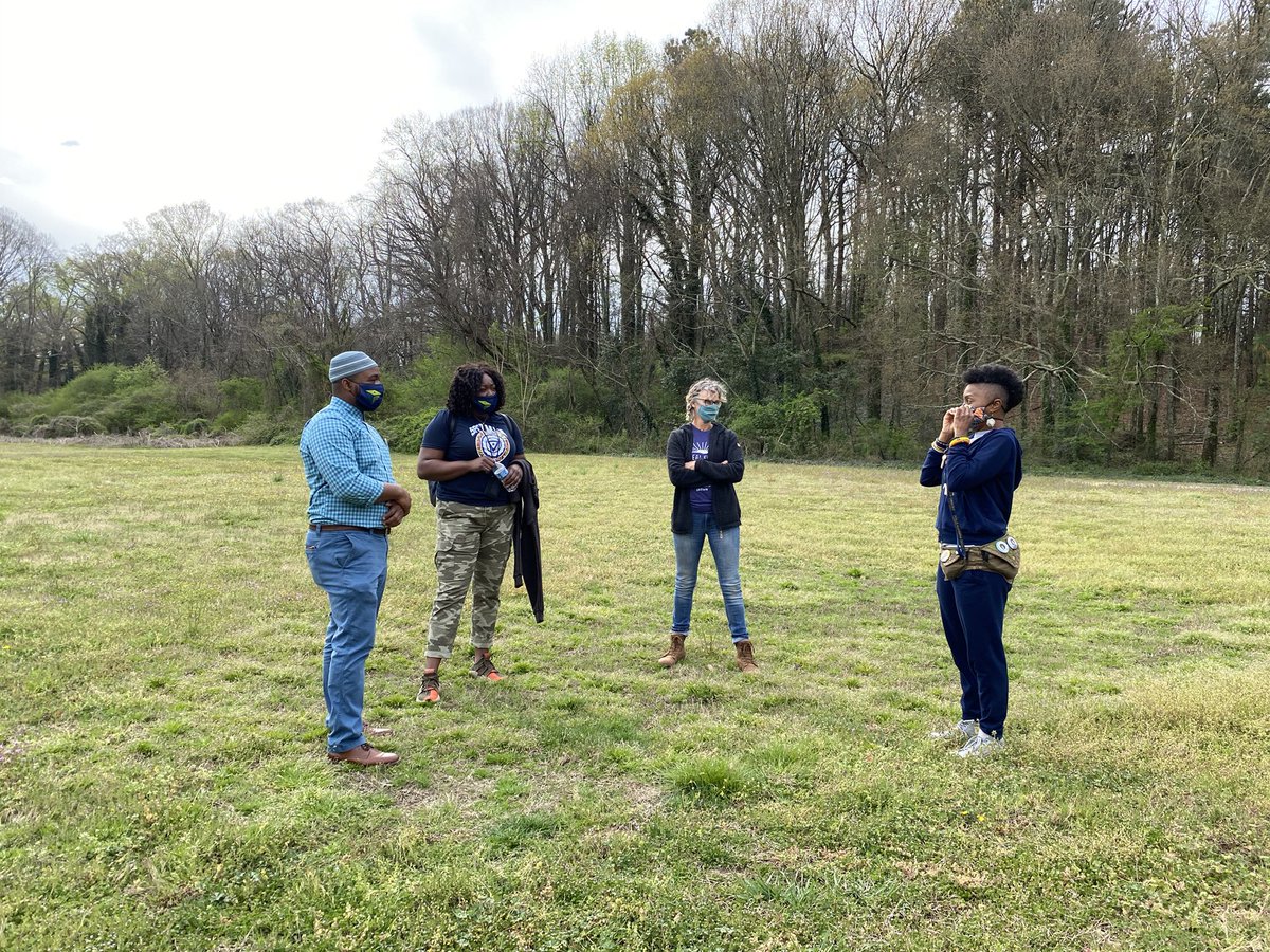 Luqman Abdur-Rahman (@priceprincipal) on Twitter photo We are so excited <a href="/APSPrice/">Price Middle School</a> to mark the day for the vision building meeting to turn our “back yard” into a sustainable urban farm. Next step: student ownership, better PBL, community connections and farm to table wildcat café. <a href="/DrMiddleton1911/">常熟</a> <a href="/PBS_Atlanta/">Purpose Built Schools Atlanta</a> We are so excited <a href="/APSPrice/">Price Middle School</a> to mark the day for the vision building meeting to turn our “back yard” into a sustainable urban farm. Next step: student ownership, better PBL, community connections and farm to table wildcat café. <a href="/DrMiddleton1911/">常熟</a> <a href="/PBS_Atlanta/">Purpose Built Schools Atlanta</a>