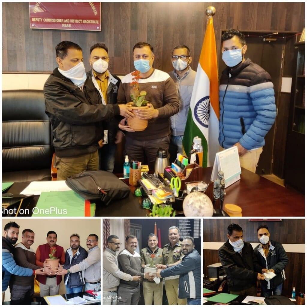 reasilinks's tweet photo. Members of the Youth Brigade Welfare Society(REGD) NGO REASI congratulated Mr. Ajay Kumar Sharma (KAS) for taking over as Deputy Commissioner Reasi and Mr. Shailendra Singh, (KPS) as SSP also met the DDC chairman Saraf Singh and told them all about the troubles &amp; needs of  Reasi https://t.co/jacQrpNHUq