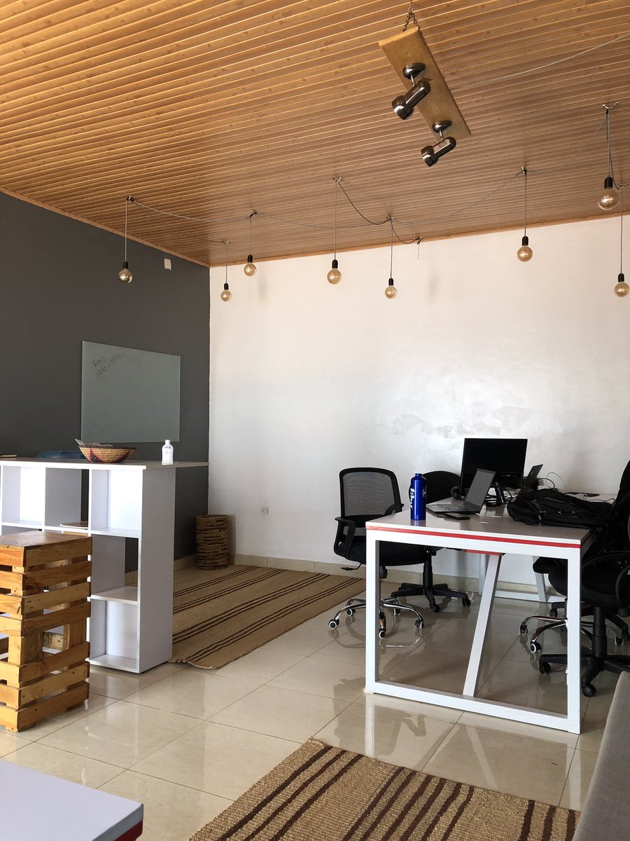kmme_rwanda's tweet photo. @BruceIntore We are a property maintenance and repair services company serving in civil works,carpentry,home and office decor,ceiling,painting,plumbing and electrical services,Roofing,Air conditioning services etc👷🏽‍♂️Contact us for further information📲🤳 https://t.co/tVq2tByYDA