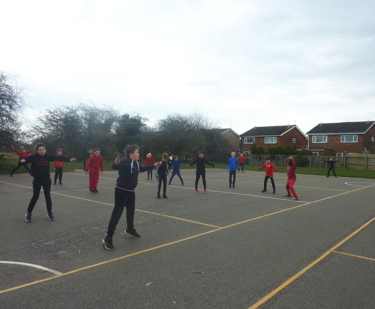 LevendalePri's tweet photo. Some of our Y5s taking on the Jumping Jacks and Shuttle challenges this afternoon.
@TeesValleySport @NorthfieldSSP
#TeesValleySchoolGames #personalchallenge #yourschoolgames #getteesvalleyactive https://t.co/GAYUGvwS9x