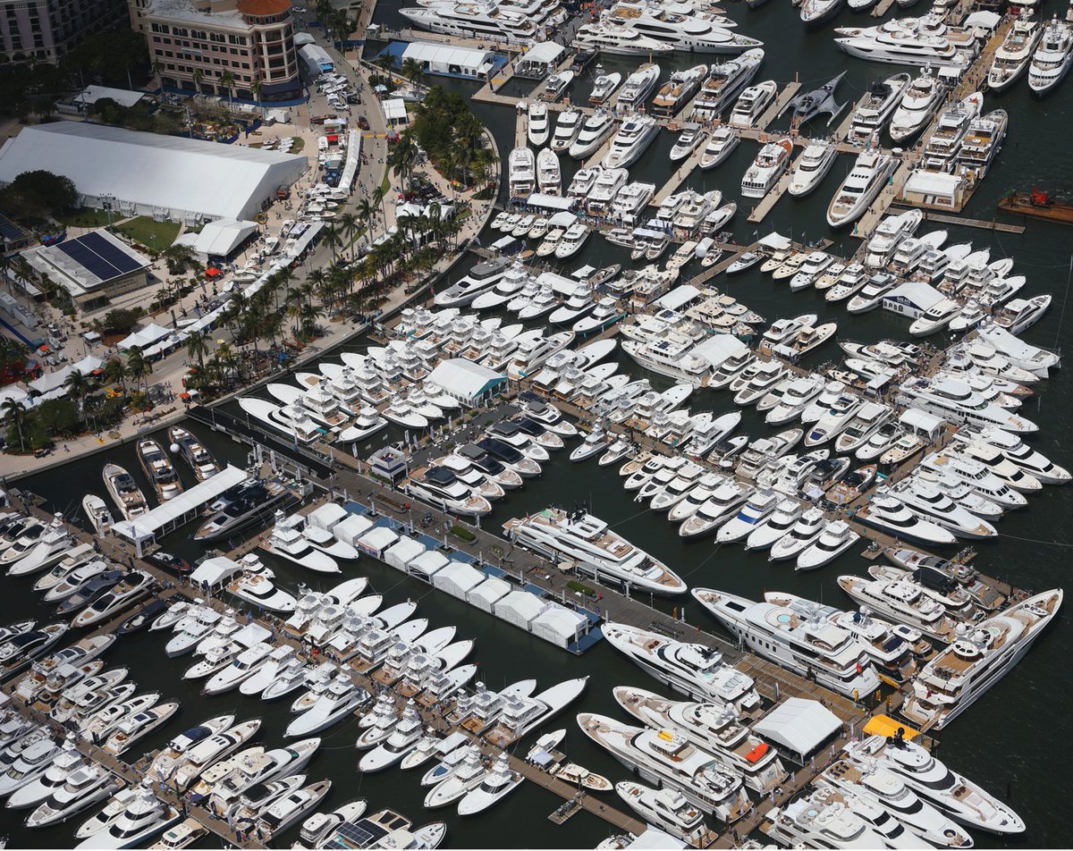 HussarYachts's tweet photo. Boats and boats and boats! Come see us at the @pbboatshow this week from March 25-28, 2021! Look for the Over The Top Marine booth. See you there!
#PBBoatShow #HussarYachts #Skamander #800Weekend #660Weekend #690Sport #ParkerPoland #Overthetopmarine #newboatsforsale #AMYachts https://t.co/99NsjjVq1m